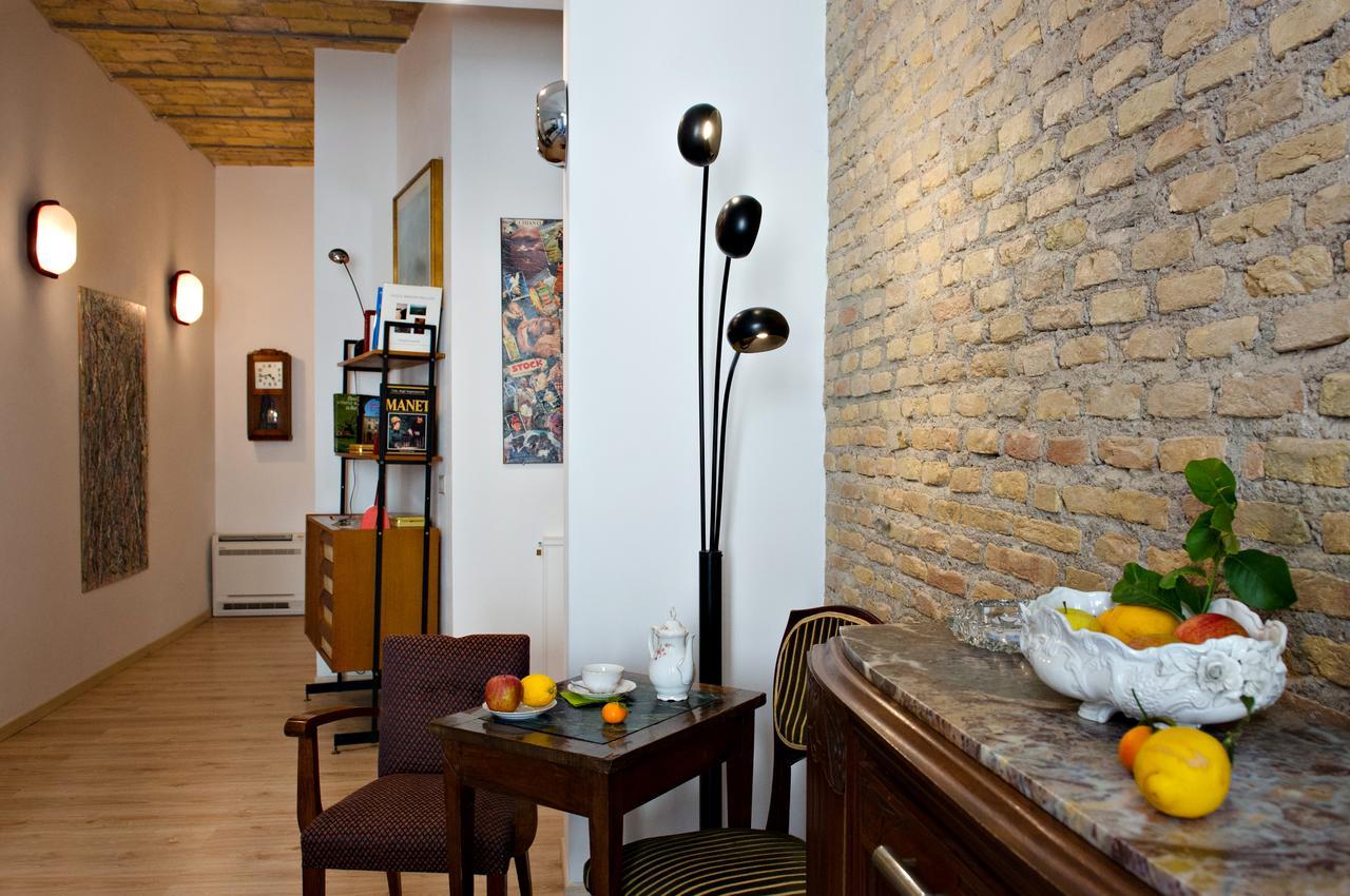 B&B Laurus Colosseo Roma Exterior foto